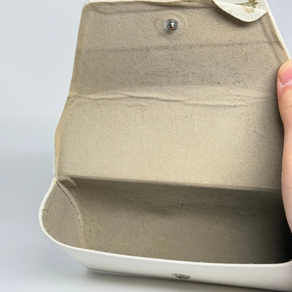 Michael Kors White Saffiano Leather‎ Sunglasses Case Replacement Foldable Snap 2